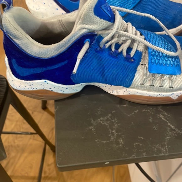 NIKE PG 1 - Picture 1 of 4